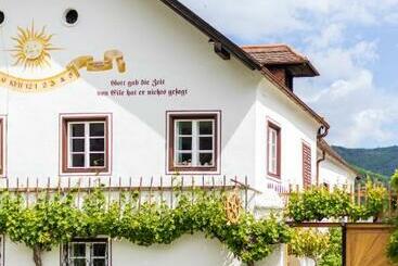 דירות לתיירים Weinhauer Brustbauers Stöckl