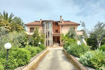 דירות לתיירים Le Palme