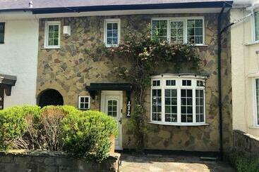 관광객 아파트 Cosy Rustic 3 Bed Cottage, Great Train Links