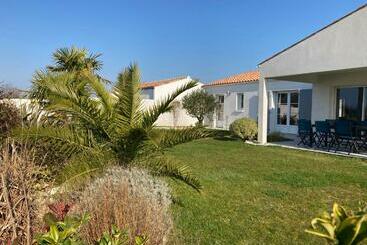 游客公寓 Maison Neuve Tout Confort, Plage à Pied !