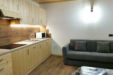 شقق خاصة سياحية App. Monte Pore   Agriturismo La Majon