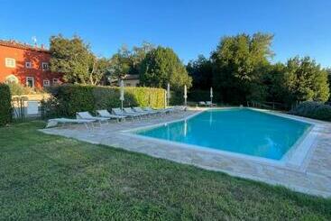 דירות לתיירים Borgo Di Libbiano