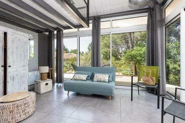 דירות לתיירים Bousquet Villa Vue Exceptionnelle