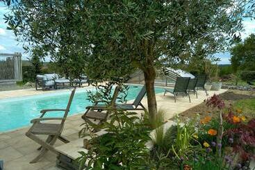 ツーリストアパートメント Maison/villa Avec Piscine Privée Gîte Brain D Eau