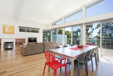 דירות לתיירים Stirling Rise