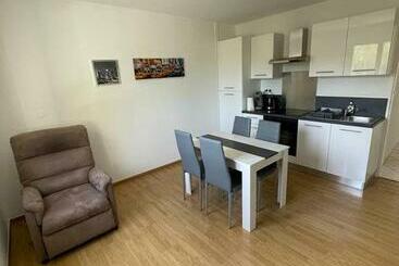 شقق خاصة سياحية Appartement Le Domaine Des Libellules Proche Walibi