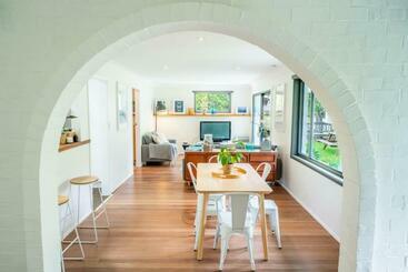 דירות לתיירים Araluen