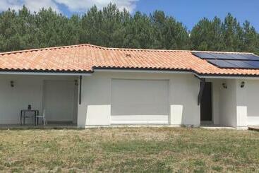 דירות לתיירים Chambre Au Pied De La Forêt