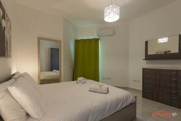 آپارتمانهای توریستها Sunny Penthouse Wterrace And Open Views