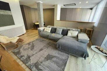 관광객 아파트 Villa Mayfa