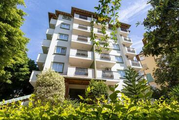 Жильё для туристов Comfort Apartments