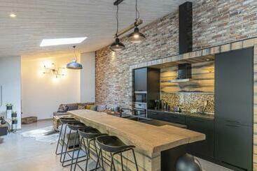 דירות לתיירים Le Gîte Des Platanes