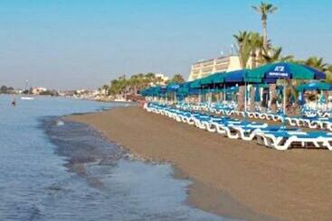 شقق خاصة سياحية Palm Beach Apartment