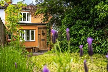 ツーリストアパートメント 2 Fox Cottage, Darsham
