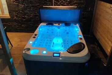 ツーリストアパートメント L évasion Plaisir Privé Spa