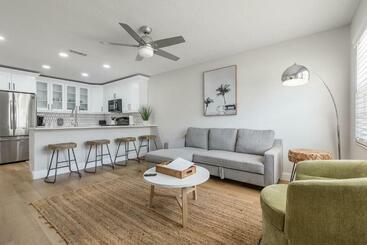 游客公寓 Newly Renovated Condo In Apollo Beach
