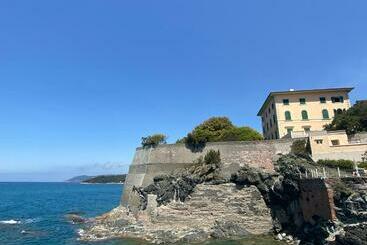 Жильё для туристов Villa Colonna