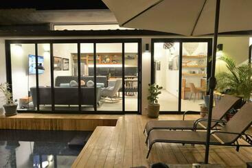 ツーリストアパートメント Villa Taleona