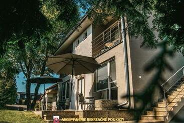 شقق خاصة سياحية Apartmány Emma