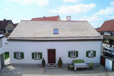 관광객 아파트 Das Jurahaus 1540 Urlaub Im Denkmal