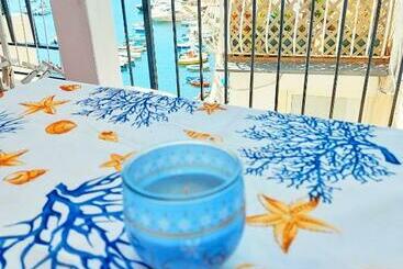 דירות לתיירים Monolocale Azzurro Procida