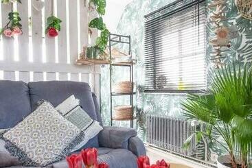 Жильё для туристов Zalig Cosy Appartement 2 4 Pers.fietsen & Tuin
