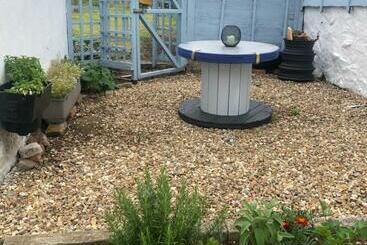 דירות לתיירים Carn View Located Nr Heartlands & Carn Brea