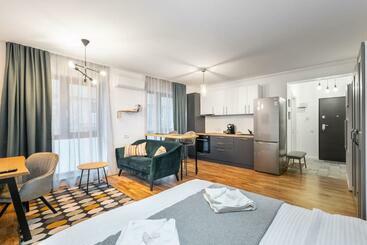 דירות לתיירים Charming Studio Close To Unirii Square