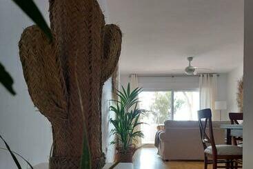 관광객 아파트 La Jacaranda