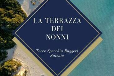 ツーリストアパートメント La Terrazza Dei Nonni