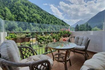 شقق خاصة سياحية Lovely Mountain Apartment In The Alps