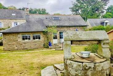 דירות לתיירים Penty Du Belou, Cozy, En Pleine Campagne, 1 à 6 Personnes