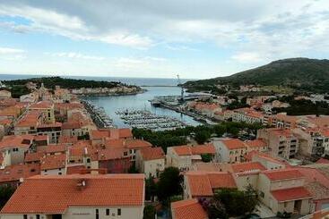 شقق خاصة سياحية Soleil, Vue & Confort à Tara