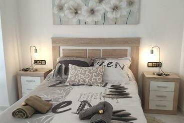 شقق خاصة سياحية The Triplets