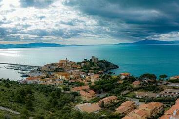 Жильё для туристов Affitti Brevi Toscana A Pochi Passi Dal Mare