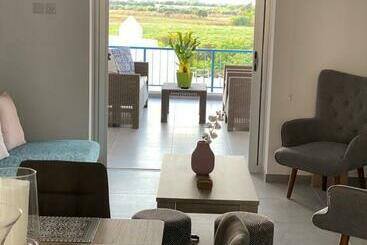 관광객 아파트 Casa Azzuro   Luxurious Modern Apartment Kapparis