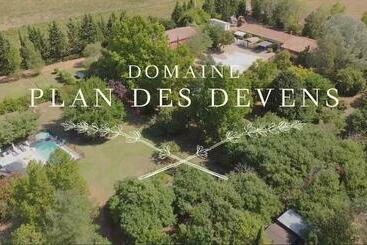 ツーリストアパートメント Domaine Plan Des Devens