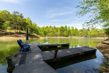 דירות לתיירים Moonside Retreat