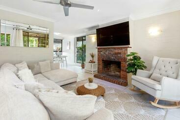 관광객 아파트 Mudjimba Beach House, Sleeps 6, Pet Friendly