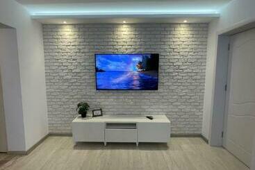 관광객 아파트 Robert S White Apartament