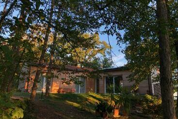 ツーリストアパートメント Casa Delle Eriche, Colli Euganei, Pool, Wifi