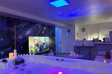 شقق خاصة سياحية Galaxy Spa   Suite Mercure Jacuzzi Privatif