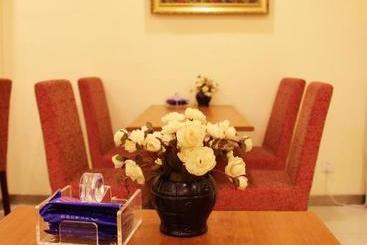 هتل Hanting Express Zunyi Zhonghua Road Branch