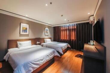 Hanting Hotel Zhengzhou Technology Market