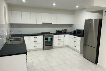 游客公寓 Beachside & Jetty View Apartment 2  Skippers Apartment