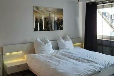 דירות לתיירים Oldtown City Apartments Düsseldorf