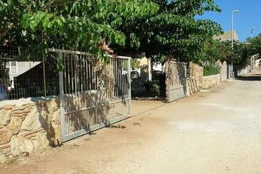 דירות לתיירים Villa Le Cannella