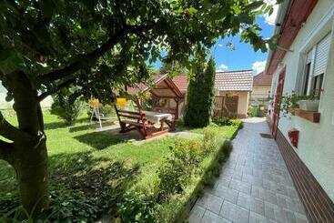 דירות לתיירים Balla Mama, Hajdúszoboszló