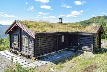 Жильё для туристов Beautiful Home In Uvdal With 3 Bedrooms And Sauna