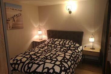 דירות לתיירים Charmante Maison Studio Proche Mer Et Commerces